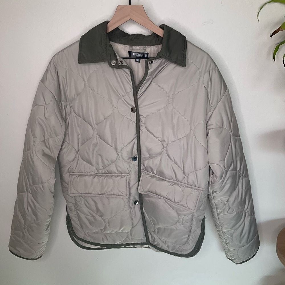 Missguided Trimmed Jacket - Picture 2 of 7